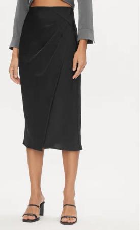 YAS Midirock 26032507 Schwarz Regular Fit
