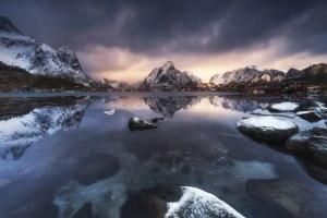 Papermoon Fototapete "Photo-Art DAVID MARTIN CASTAN, WINTERLICHT"
