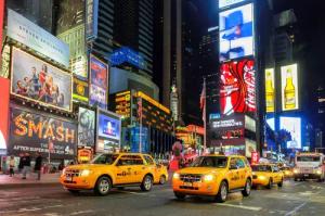 Papermoon Fototapete "New York Taxis"