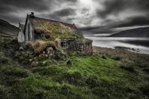 Papermoon Fototapete "Photo-Art BRAGI INGIBERGSSON -, RASEN UND STEINE"