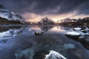 Papermoon Fototapete "Photo-Art DAVID MARTIN CASTAN, WINTERLICHT"