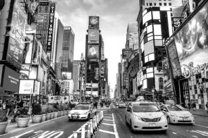 Papermoon Fototapete "New York Time square Schwarz & Weiß"