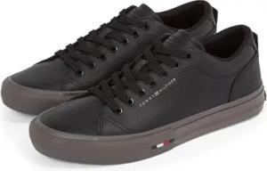 Tommy Hilfiger TH HI VULC STREET LTH PATCH Plateausneaker, Freizeitschuh, Halbschuh, Schnürschuh mit kleiner Logoflagge