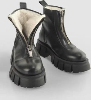 Buffalo Escape Frontzip Warm Boots