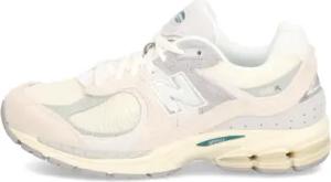 New Balance M2002