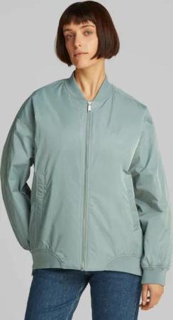 Calvin Klein Jeans Bomberjacke LONG BOMBER mit Logodruck, Rumpfabschluss verengt durch Gummizug