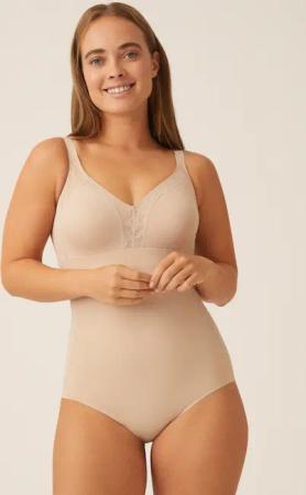Naturana Body "Solutions", mit Spitzeneinsatz