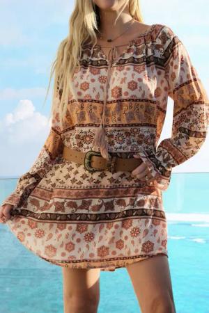 Langärmeliges Boho-Minikleid mit Paisleymuster