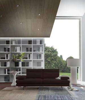 CALIA ITALIA 3-Sitzer "Toby Wing, Designsofa, hochwertige Verarbeitungsdetails, bequem", inkl. Sitztiefenverstellung und Armteilfunktion, Füße in Schwarz matt