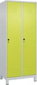 C+P Wäsche-Spind Classic PLUS, Füße, 2 Abteile, 1950x800x500mm, 7035/0024 Verschluss Sicherheits-Drehriegel