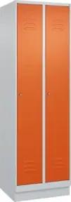 C+P Spind Classic PLUS, Sockel, 2 Abteile, 1950x600x500mm, 7035/2004 Verschluss Zylinderschloss 3 Garderobenhaken