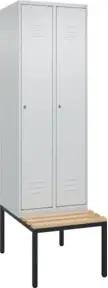 C+P Spind Classic PLUS, Bank, 2 Abteile, 2120x600x815mm, 7035/7035 Verschluss Zylinderschloss 3 Garderobenhaken   Sitzbanktyp untergebaut