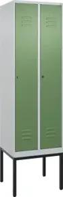 C+P Spind Classic PLUS, Gestell, 2 Abteile, 2120x600x500mm, 7035/6011 Verschluss Zylinderschloss 4 Garderobenhaken Trennwand mittig