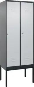 C+P Spind Classic PLUS, Gestell, 2 Abteile, 2120x800x500mm, 7016/7035 Verschluss Zylinderschloss 4 Garderobenhaken Trennwand mittig