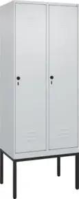 C+P Spind Classic PLUS, Gestell, 2 Abteile, 2120x800x500mm, 7035/7035 Verschluss Sicherheits-Drehriegel 4 Garderobenhaken Trennwand mittig