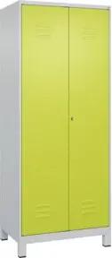 C+P Wäsche-Spind Classic PLUS, Füße, 2 Abteile, 1950x800x500mm, 7035/0024 Verschluss Zylinderschloss Trennwand mittig