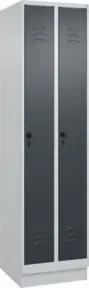 C+P Spind Classic PLUS, Sockel, 2 Abteile, 1950x500x500mm, 7035/7016 Verschluss Sicherheits-Drehriegel 3 Garderobenhaken