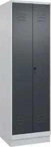 C+P Wäsche-Spind Classic PLUS, Sockel, 2 Abteile, 1950x600x500mm, 7035/7016 Verschluss Sicherheits-Drehriegel Trennwand mittig