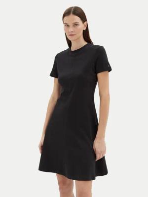Tommy Hilfiger Kleid für den Alltag WW0WW45521 Schwarz Regular Fit