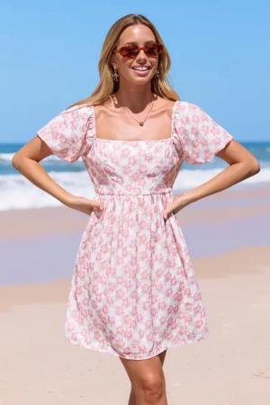 Geblümtes Minikleid mit quadratischem Ausschnitt und Puffärmeln