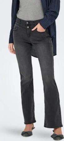 ONLY Bootcut-Jeans ONLSARAH VIS BUT MID FLARED DNM BOX