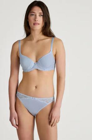 CALIDA Sensual Secrets Slip, regular cutfür Damen, S, Blau, Das sinnliche Geheimnis komfortabler Eleganz