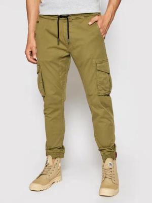 Alpha Industries Joggers 116202 Grün Tapered Fit