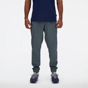 New Balance Trainingshose Sport Essentials Woven Jogger