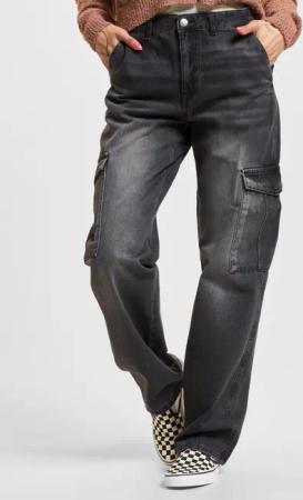 Only June HW Cargo Straight Fit Jeans
