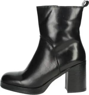 Pregunta  Damenstiefel 2320054S