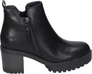 Chika 10 Stiefeletten PILAR 21