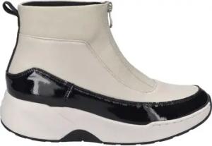 Josef Seibel Sneaker Lissi 02, schwarz-offwhite