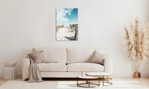 queence Acrylglasbild "Exeter", Strand-Himmel-Düne-Deutschland-Gräser-Meer-Meer Bilder-Spa-Steg, (1 St.), Fine Art-Print in Galeriequalität