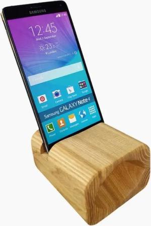Madera Spielzeuge Handy-Dockingstation Handy Lautsprecher Eschenholz, (1 stück, packung), läuft ohne Strom.Made in Germany