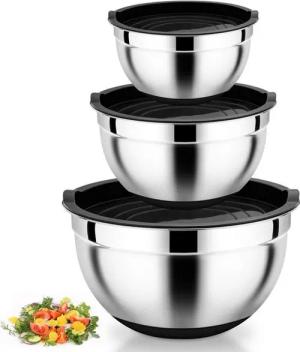 RWEUOQ Salatschüssel Schüsselset aus Metal,3 Stück,Rührschüssel mit Deckel,Vielseitigkeit, (Rührschüssel-Set aus Edelstahl mit luftdichten Deckeln, 3-tlg), Ergonomisches Design, stapelbar,luftdichte Deckel,spülmaschinenfest