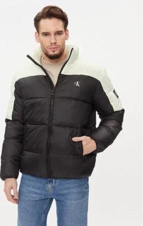 Calvin Klein Jeans Winterjacke J30J323461 Schwarz Regular Fit