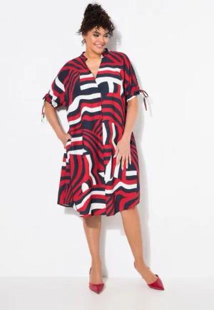 Ulla Popken Jerseykleid Kleid V-Ausschnitt oversized Halbarm Taschen