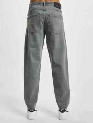 DEF Tapered Loose Fit Denim