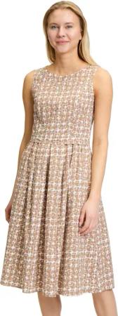 Vera Mont Sommerkleid "Vera Mont Sommerkleid tailliert", Falten