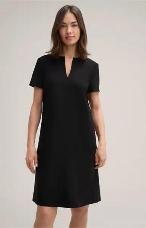 Crêpe-Kleid in A-Linie in Schwarz