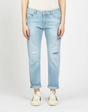 GANG Boyfriend-Jeans "94NADIA", 5-Pocket Style mit Reißverschluss und Knopf