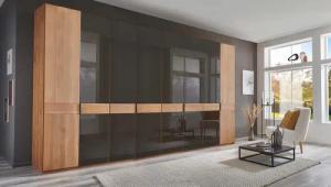 WIEMANN Drehtürenschrank "Cardiff, Massivholztüren in Kombination mit Glas- oder Spiegeltüren", (4 Breiten, 2 Höhen 216/236cm auswählbar), hochwertiges Design in langlebiger Qualität, viel Stauraum