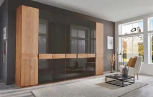 WIEMANN Drehtürenschrank "Cardiff, Massivholztüren in Kombination mit Glas- oder Spiegeltüren", (4 Breiten, 2 Höhen 216/236cm auswählbar), hochwertiges Design in langlebiger Qualität, viel Stauraum