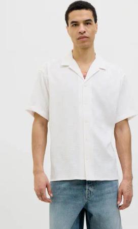 Jack & Jones Kurzarmhemd "JJEMATTEO RESORT SHIRT SS SN", mit Resort Kragen