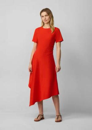 s.Oliver Maxikleid Tailliertes Midikleid mit Raffungen und asymmetrischem Rock Raffung