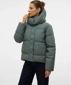 Vero Moda Steppjacke "VMGRETAKYLIE SHORT COATED JACKET NOOS", mit Kapuze