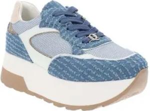 Queen Helena Sneaker X3234