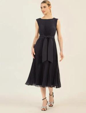 Apart Midikleid in Midi Länge mit allover Plissee Falten