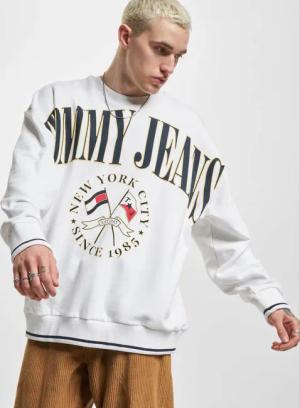 Tommy Jeans Skater Prep Logo