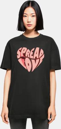 Merchcode Ladies Hugs & Love - Spread Oversized Boyfriend Tee